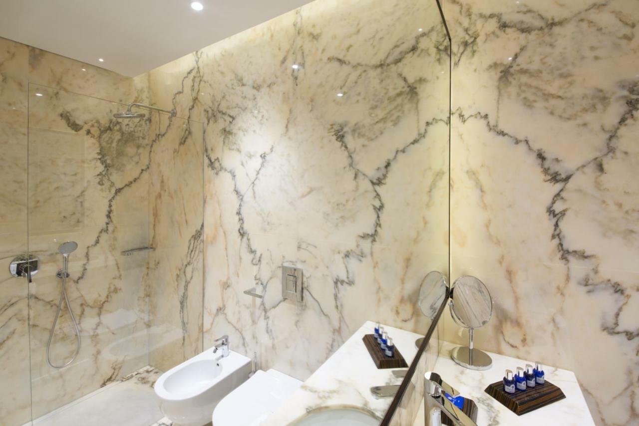 Corso Levante Luxury Suites Dobrota Kotor Exteriér fotografie