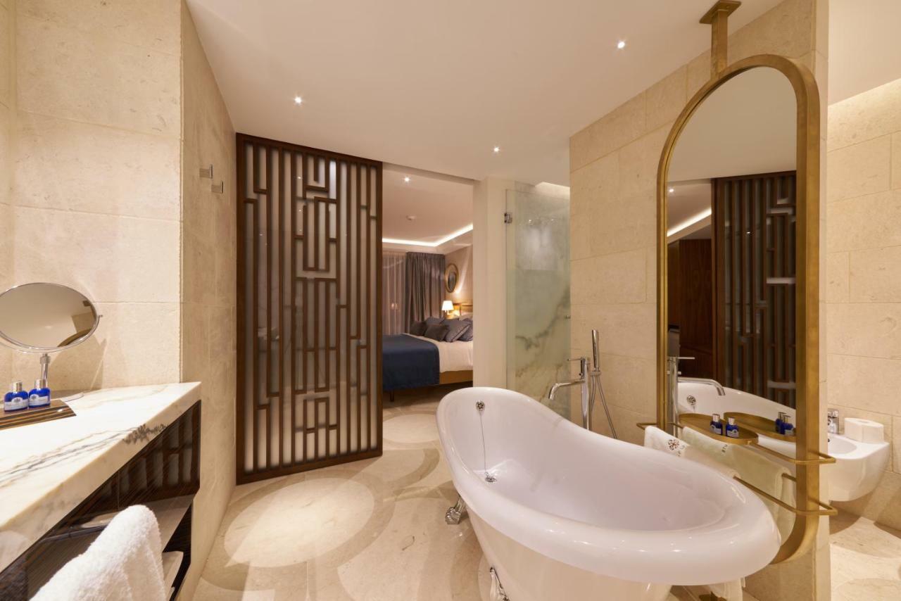 Corso Levante Luxury Suites Dobrota Kotor Exteriér fotografie