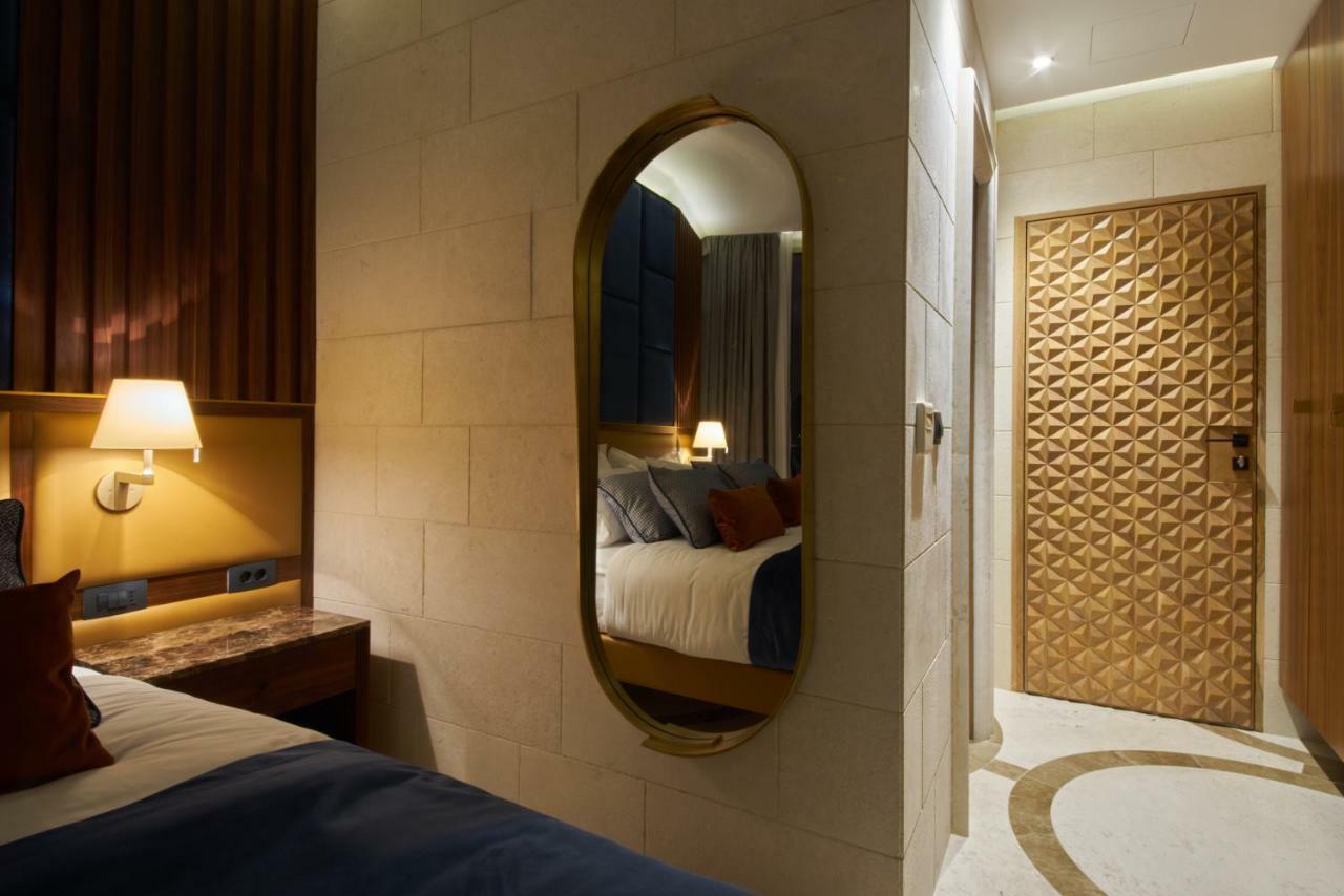 Corso Levante Luxury Suites Dobrota Kotor Exteriér fotografie